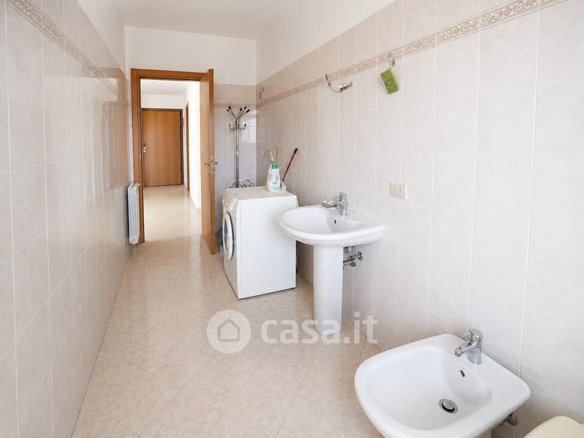 Trilocale in Via Riviera — foto 8 di 23