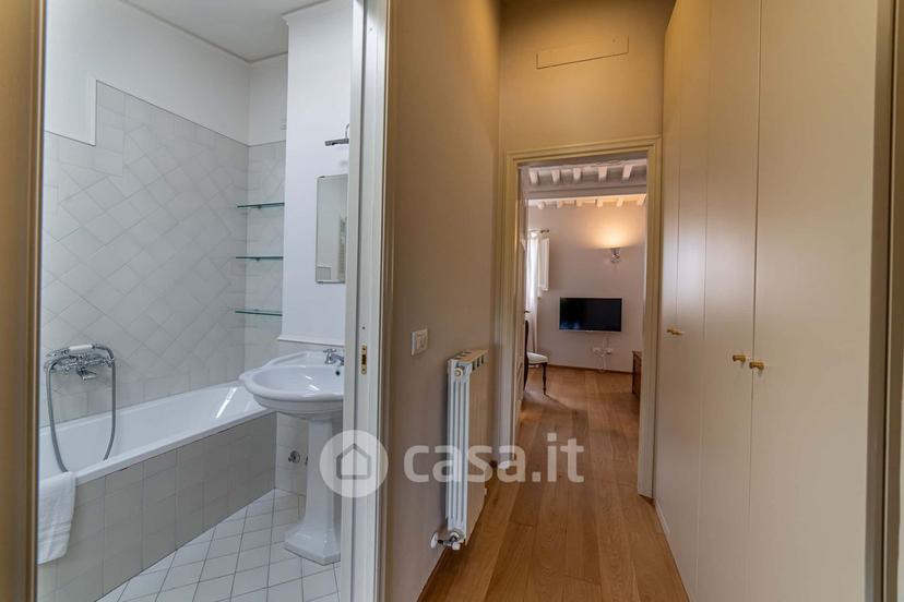Trilocale in Via S. Nicolao 45 — foto 56 di 57