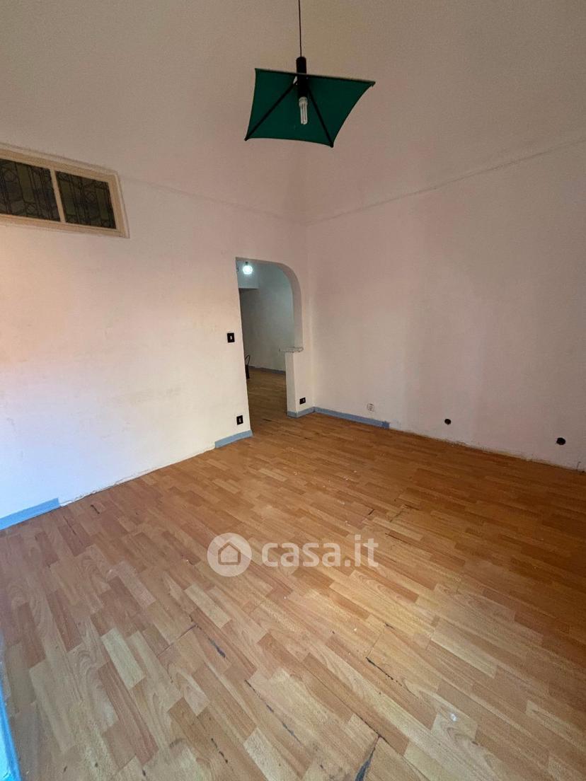 Bilocale in Via Des Geneys — foto 11 di 22