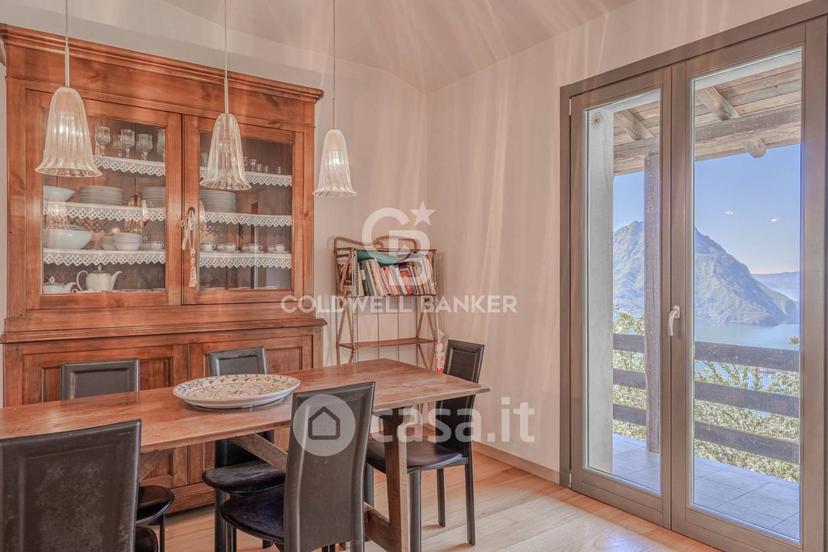 Villa in Via Fiume 22 — foto 3 di 35