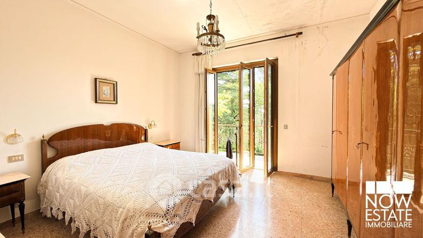 Villa in Passo della Scheggia — foto 40 di 49