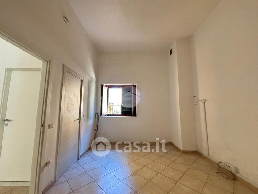 Bilocale in Corso Alcide de Gasperi 121 — foto 9 di 19