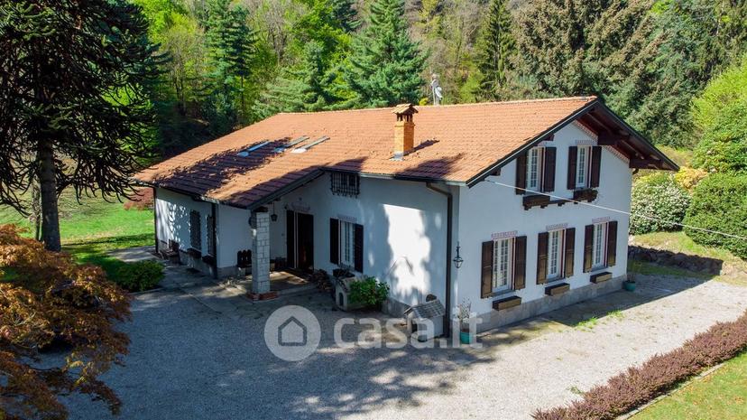 Villa in Viale Mottino 13 — foto 17 di 36