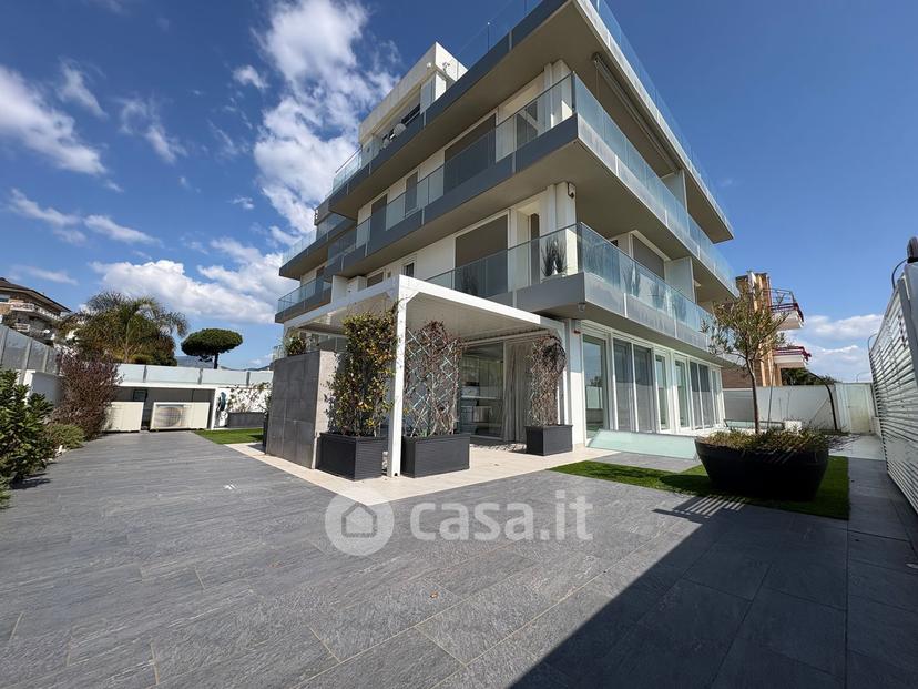 Appartamento in Viale Circe 70 — foto 16 di 157
