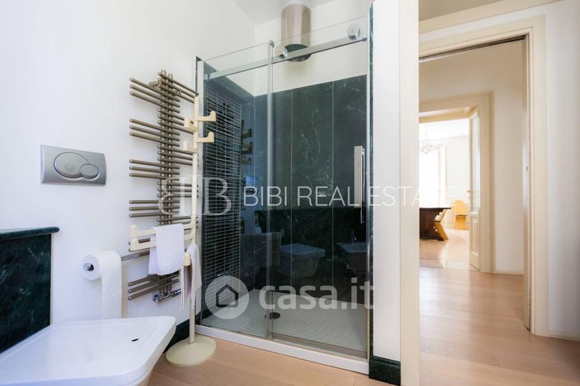 Trilocale in Via Massimo d'Azeglio 11 — foto 4 di 49