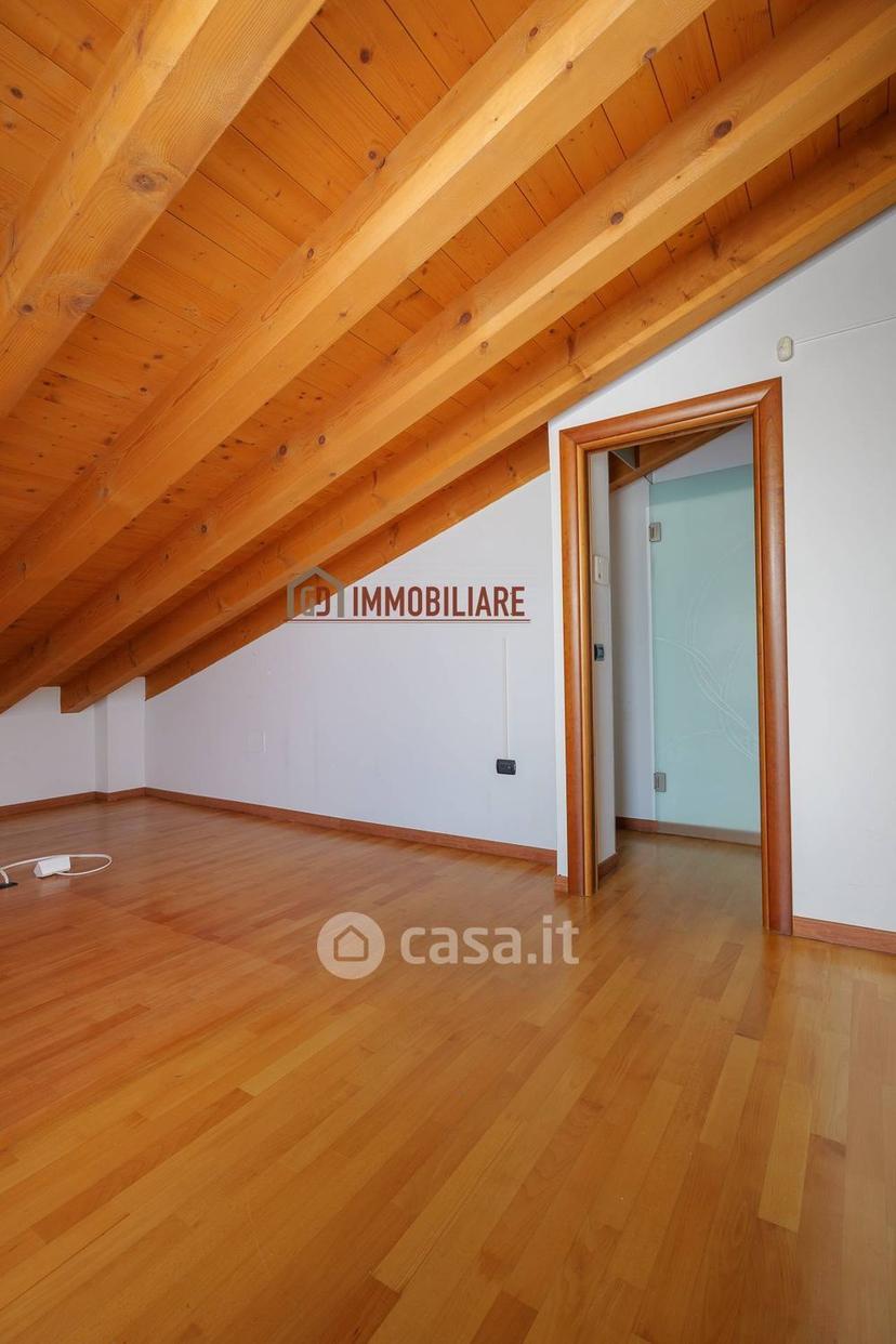 Trilocale in Via dei Cedri 15 — foto 27 di 28