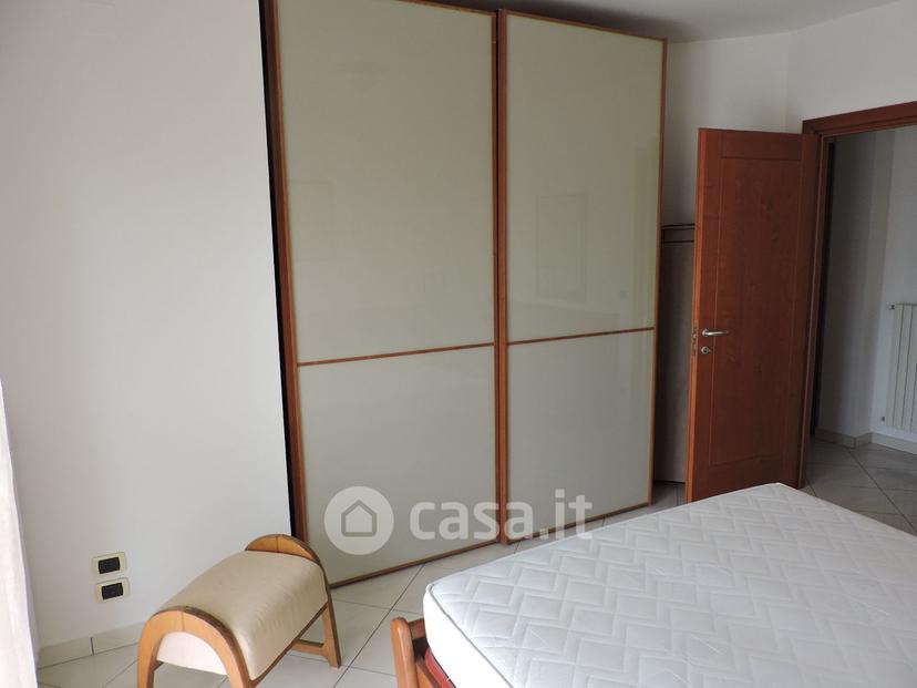 Trilocale in Via Vittorio de Sica — foto 5 di 21