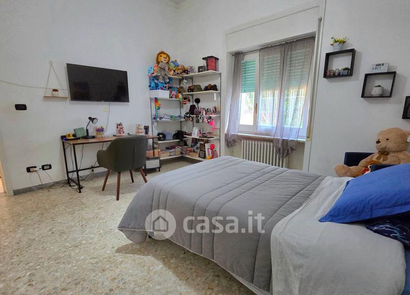 Quadrilocale in Via Toma 19 — foto 31 di 39