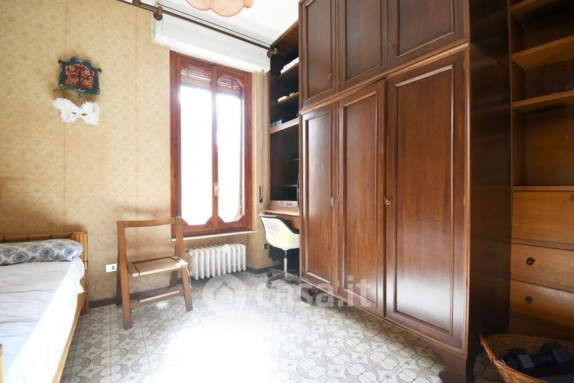 Villa in Via Molaria 11