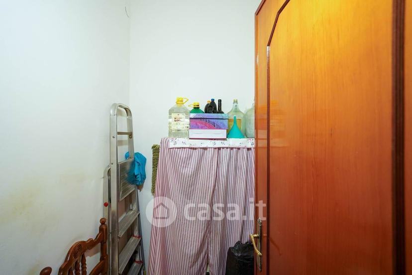 Trilocale in Via Tiziano 11 — foto 13 di 18