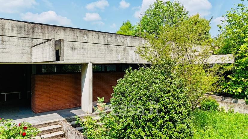 Villa in Via Giosuè Carducci 20 a — foto 115 di 182