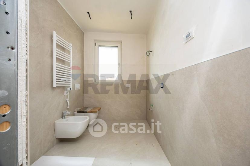 Trilocale in Via Piave 23 — foto 24 di 51