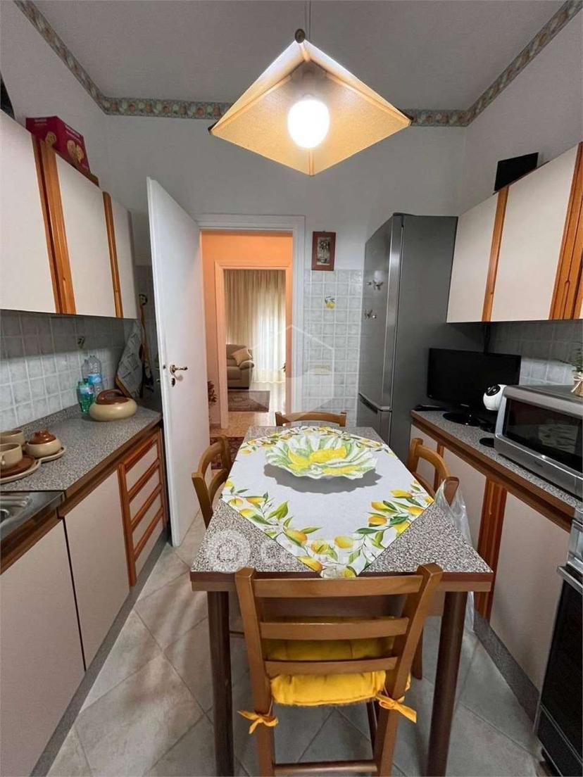 Trilocale in Via Giovanni Falcone — foto 10 di 17