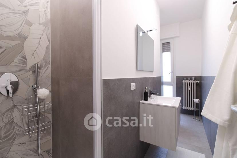 Stanza in Via Senatore Diogene Valotti 22 — foto 5 di 12