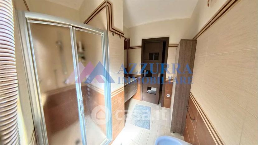 Villa in Via Giovanni Beltrame 21 — foto 11 di 43