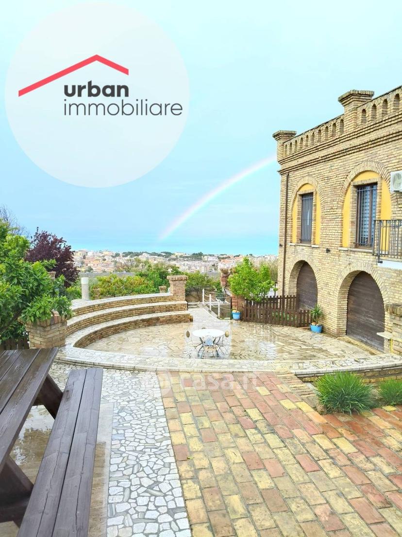 Villa in Via San Pietro — foto 12 di 16