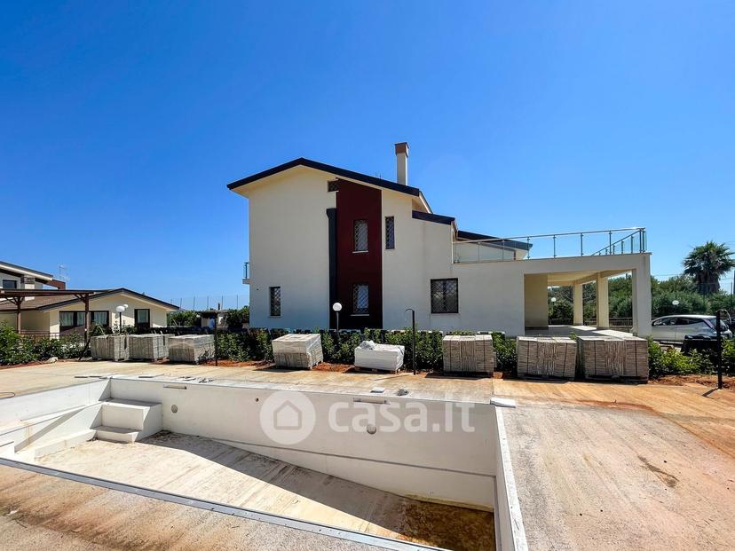 Villa in Via Giovanni Guareschi 67 — foto 69 di 115