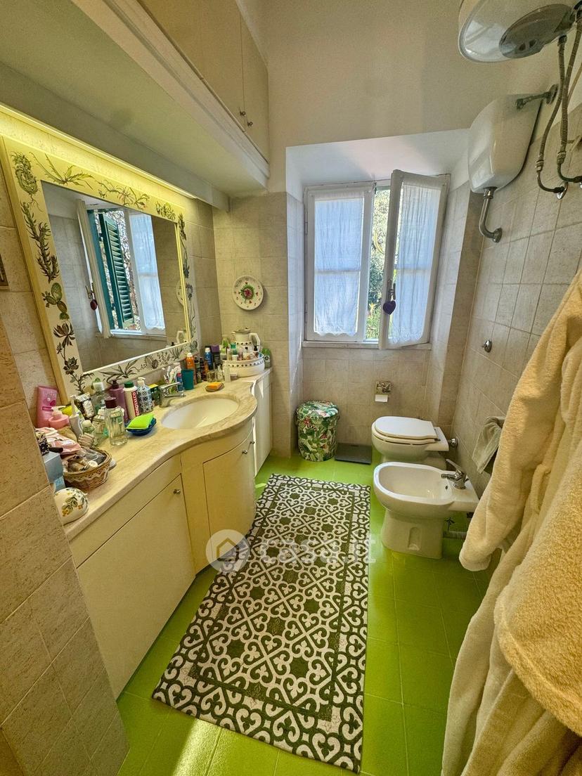 Villa in Via Appia 104 /200 — foto 86 di 136