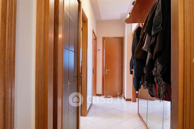 Appartamento in Via Guido Rossa — foto 5 di 28