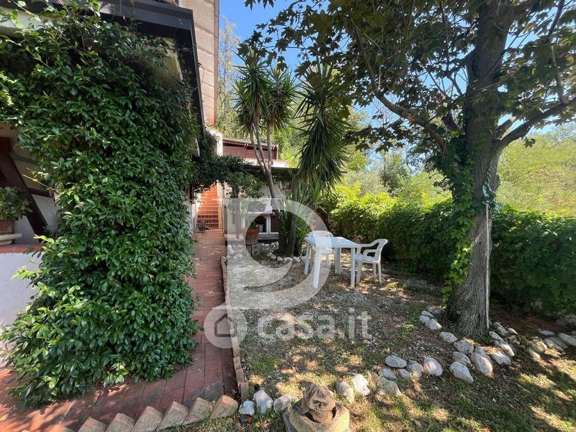 Villa in Via dei Platani 88 — foto 7 di 102