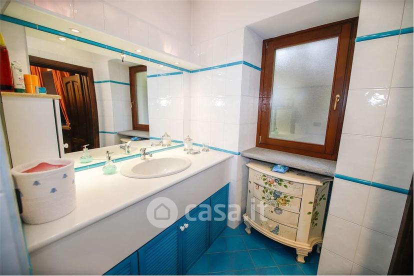 Villa in Via Emanuele Filiberto 14 — foto 5 di 53