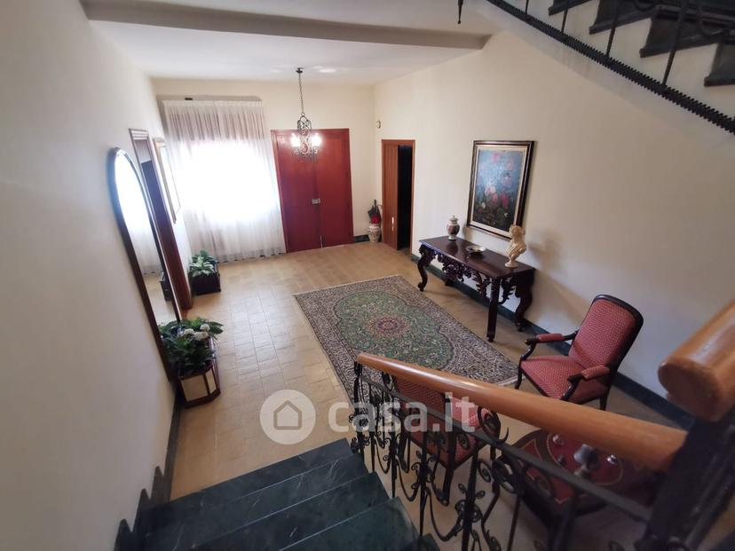 Villa in Via Ascanio Grandi 4 — foto 8 di 49