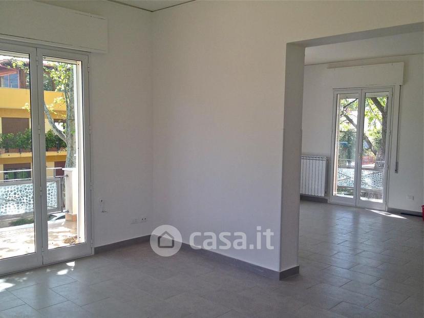 Appartamento in Viale Galatea