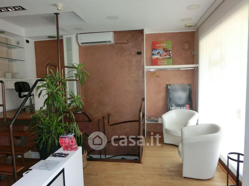 Quadrilocale in Via delle Vecchie Scuderie 59 — foto 20 di 44