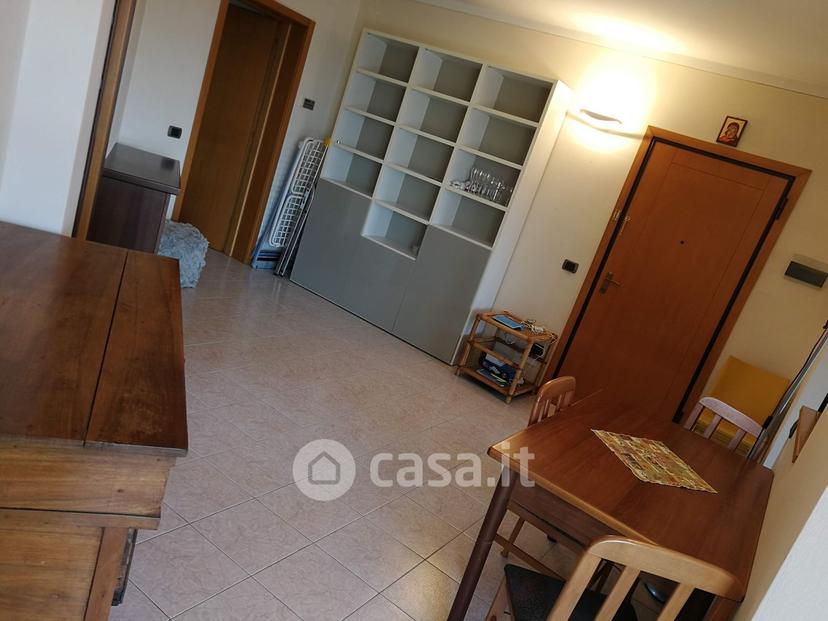 Stanza in Via Edoardo Ferravilla — foto 21 di 25