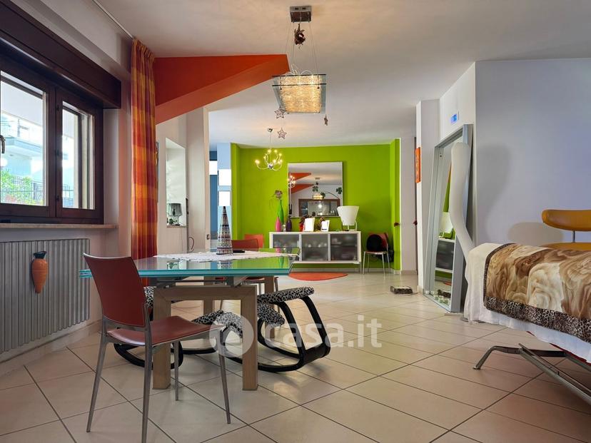 Appartamento in Via Martin Luther King 10 — foto 9 di 40