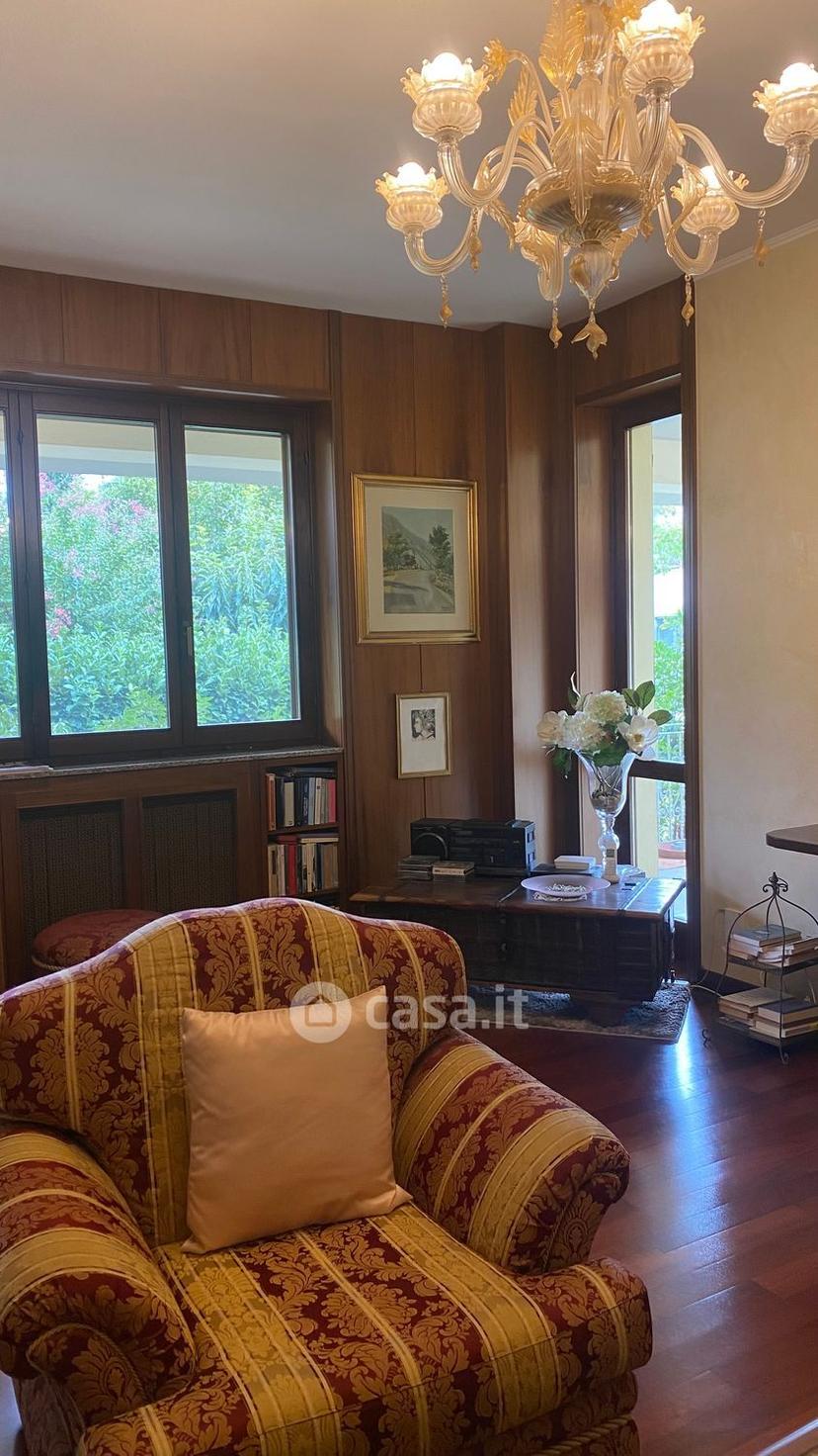Villa in Via Luigi Antonini Zambelli — foto 23 di 40