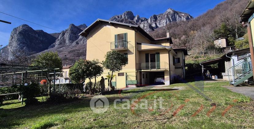 Villa in Via della Valsassina — foto 10 di 96