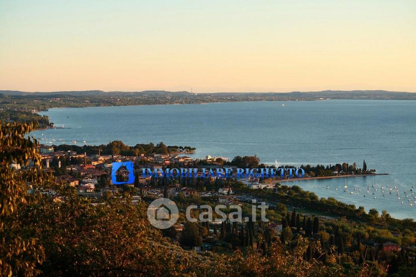 Villa in Via Costabella — foto 19 di 28