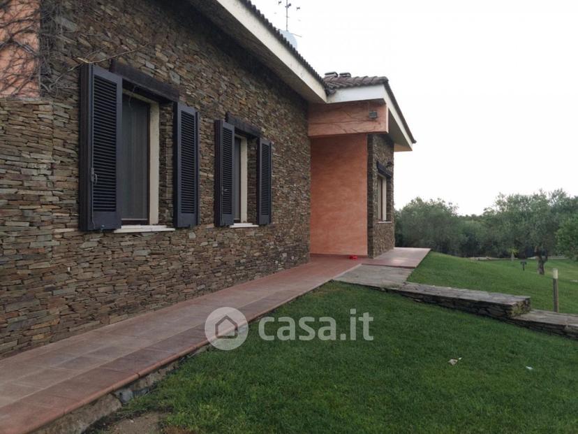 Villa in Strada Vicinale Sant'Anatolia Traversa — foto 30 di 37