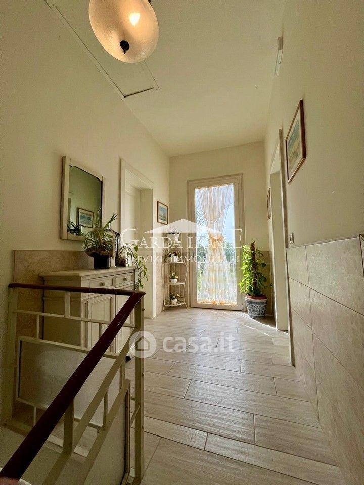 Trilocale in Via Menasasso — foto 10 di 23