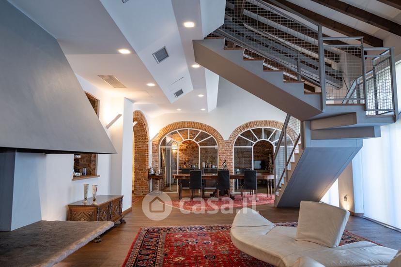Villa in Viale Lodi 45 — foto 6 di 88