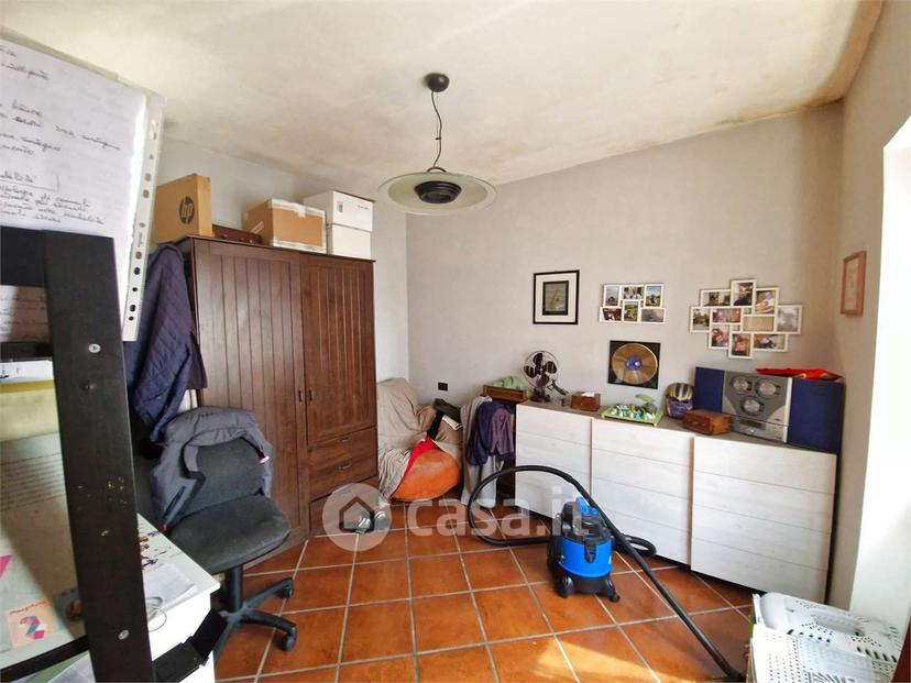 Quadrilocale in Via Ai Chiosi — foto 23 di 27
