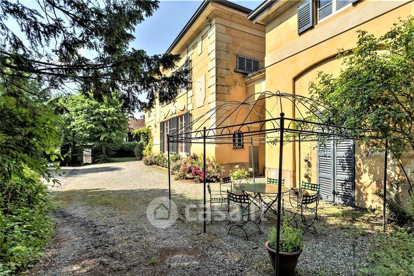 Villa in Viale Kennedy — foto 6 di 30