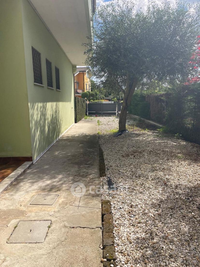 Trilocale in Piazza Aldo Moro — foto 28 di 40