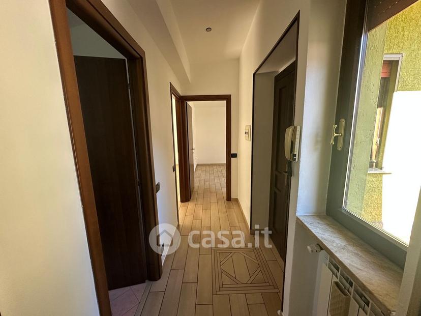 Trilocale in Via Italia 15 a — foto 21 di 24