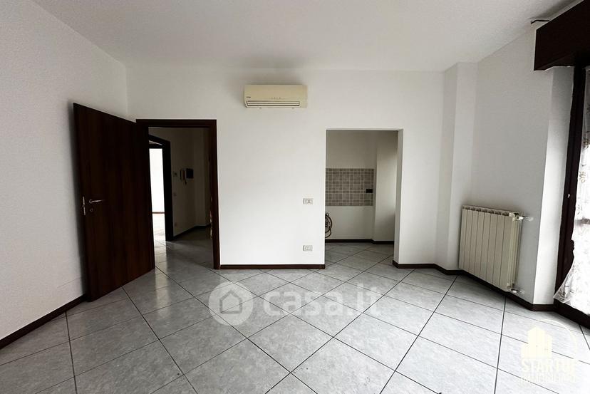 Trilocale in Via Carroccio 5 — foto 5 di 31