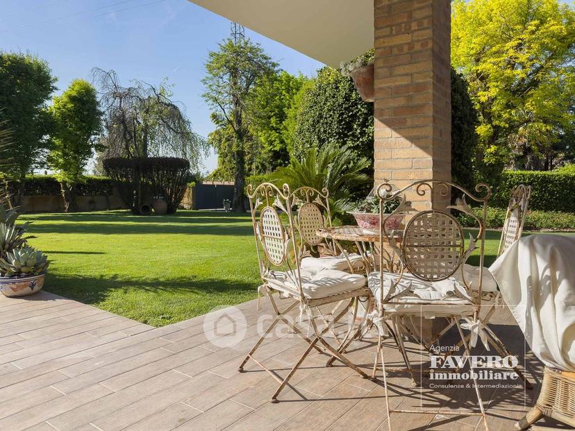 Villa in Piazza G. Marconi 28 — foto 53 di 54