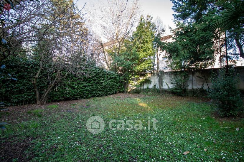 Villa in Corso Leonardo da Vinci 14 — foto 20 di 33