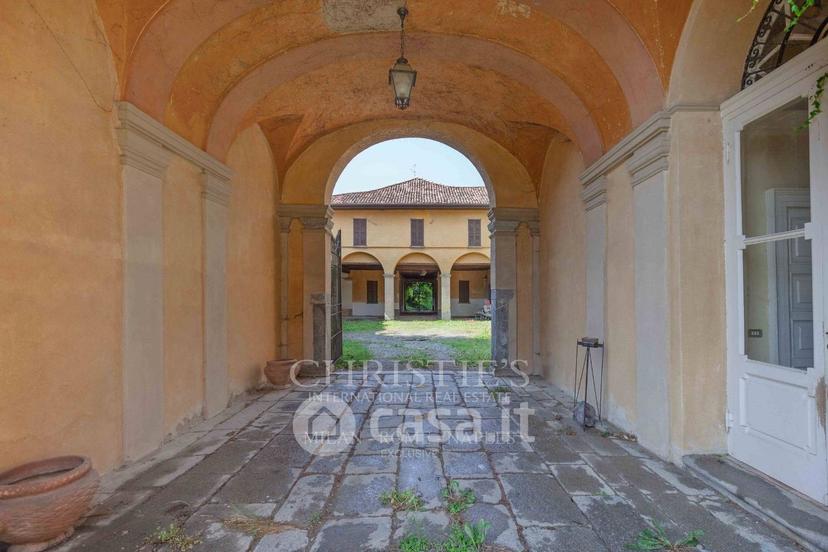 Villa in Via Giuseppe Parini 9 — foto 5 di 35