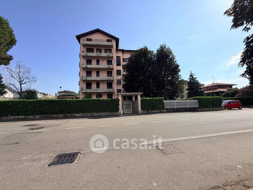 Trilocale in Via XXII Marzo 20 — foto 15 di 29
