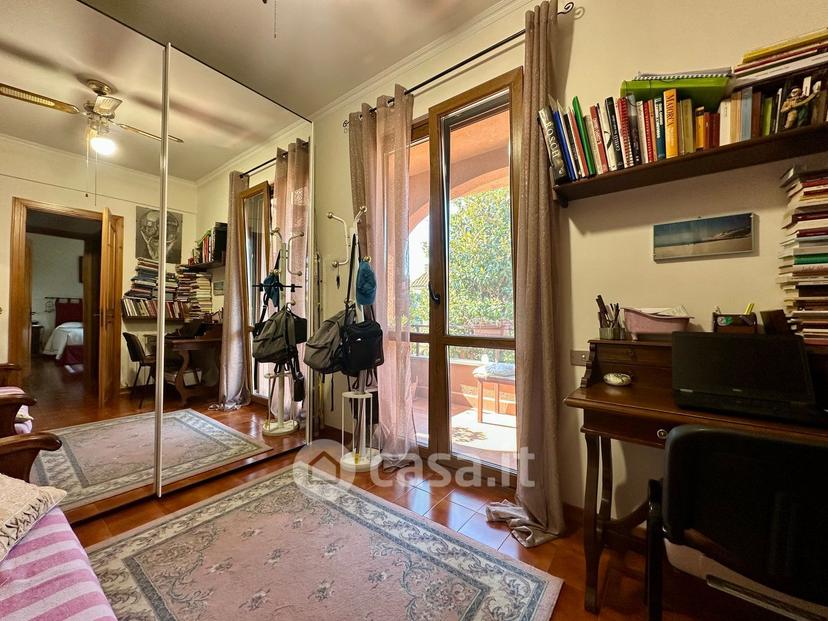 Villa in Via di Valle Schioia — foto 18 di 37