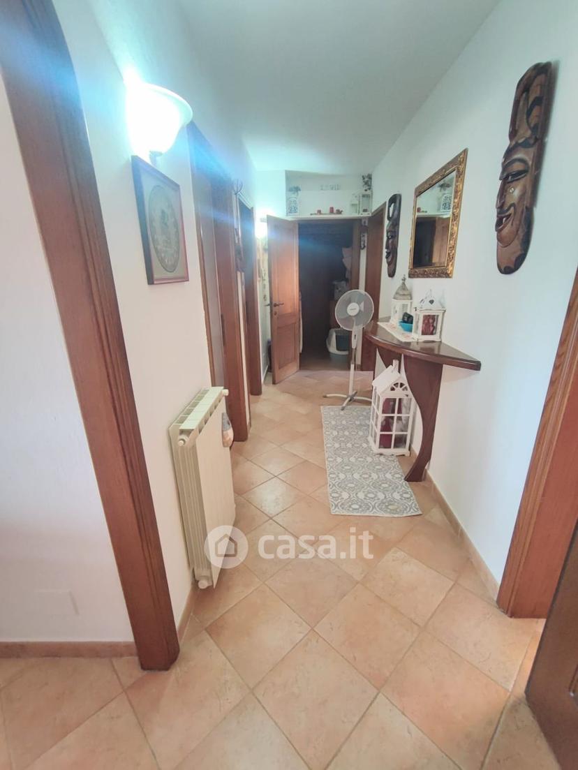 Quadrilocale in Via IV Novembre — foto 16 di 18