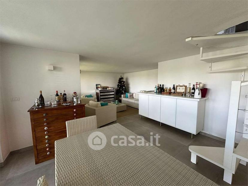 Villa in Via del Lago 115 — foto 6 di 34