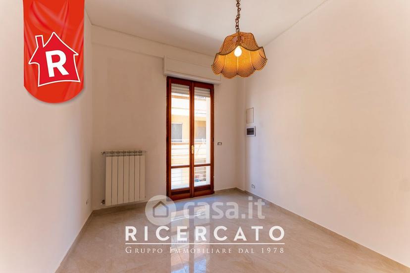Quadrilocale in Via Francesco Petrarca 11 — foto 40 di 52