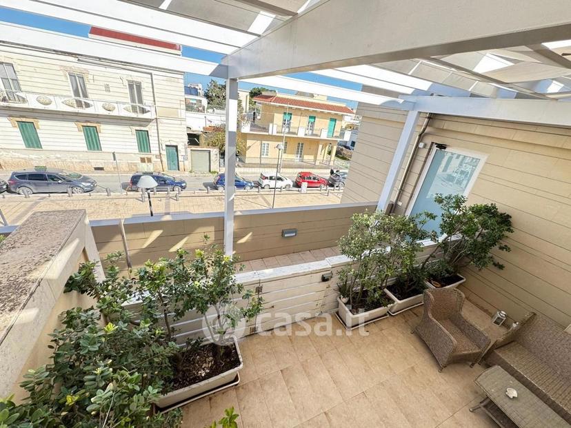 Trilocale in Via Fiume — foto 2 di 19